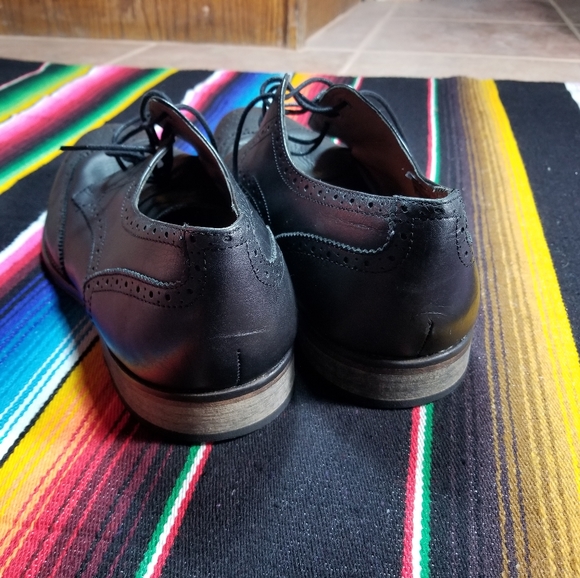 Wingtip Shoes - Picture 2 of 6